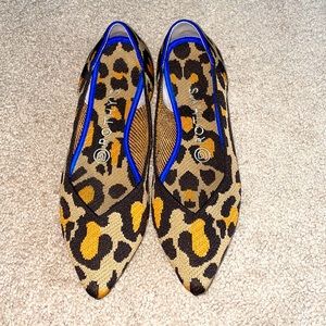 Rothy’s Big Cat Pointe